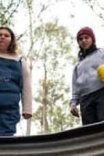 Movie poster: Deadloch Season 1 Episode 3