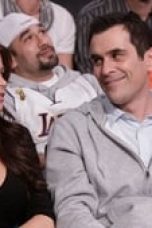 Movie poster: Modern Family Season 1 Episode 24